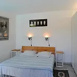One-Bedroom Holiday Home Nice With An Outdoor Swimming Pool 03