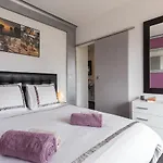 Apartment Le Mantega - F2 Moderne,centre Ville, 2 Grandes Terrasses,climatisation, Ascenseur *