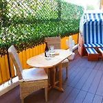 Nestor&Jeeves - Cactus Terrasse - Central - Very Close Sea