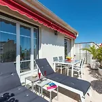 Le Mantega - F2 Moderne,centre Ville, 2 Grandes Terrasses,climatisation, Ascenseur