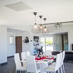 Villa Corniche D'argent - *
