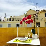Le Charme Du Bourgeois Apartment *