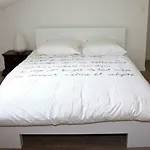La Garibaldi Apartment *