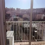Apartment 9 Avenue De Carras