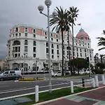 Promenade Gambetta Apartment