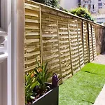Le Refuge Avec Terrasse Et Jardin, En Plein Centre-Ville, Gare 5 Minutes A Pieds