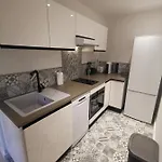Vieux-nice N Apartment *
