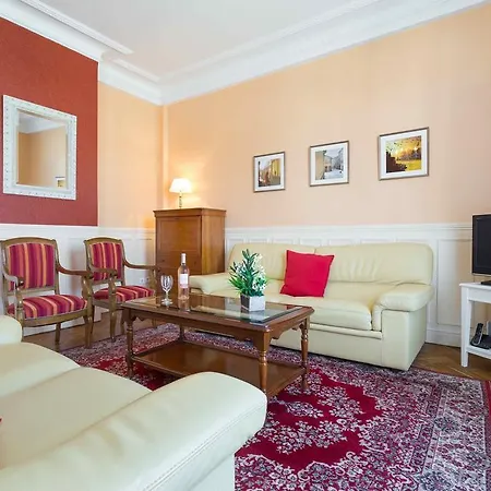 Saint Antoine - 1 Chambre - Centre Ville Apartment