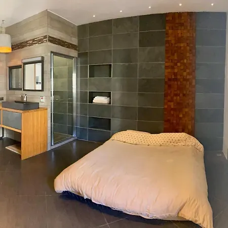 Apartment 2 Pieces Luxe + Hammam