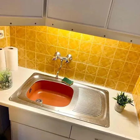 Apartment 34 M In The Heart Of The Golden Square *