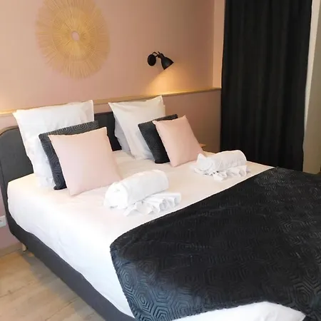 Apartment Beautiful T4 Newly Renovated In 2020 Located Close To The Port