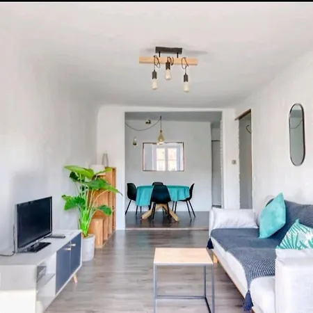 Superbe T2 20min A Pied De La Prom Des Anglais Apartment