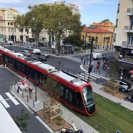 Promenade Des Anglais Avec Terrasse Et Piscine Apartment