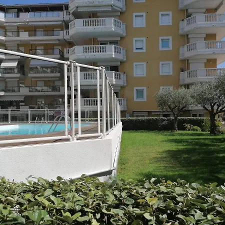 Apartment Promenade Des Anglais Avec Terrasse Et Piscine *