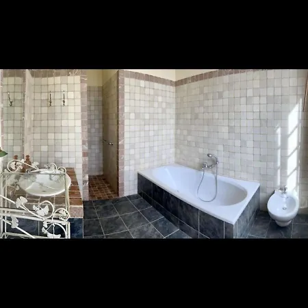 Magnificent 7 Bedroom With Pool In The Heart Of 20 Hectares