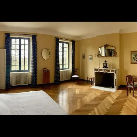 Magnificent 7 Bedroom With Pool In The Heart Of 20 Hectares *