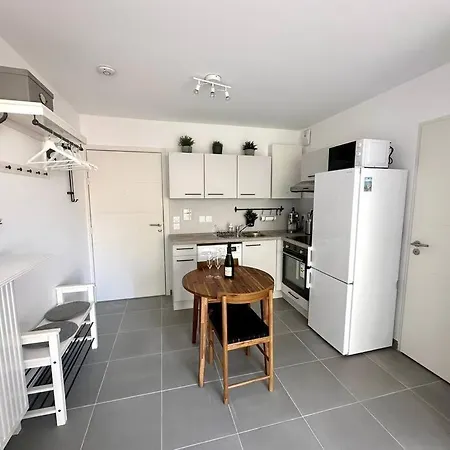 Apartment Port De Charmant Studio Nice