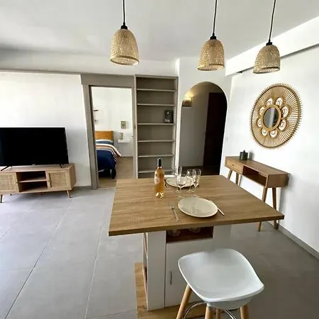 Best Location In Town, New Appt Fully Renovated * Nice