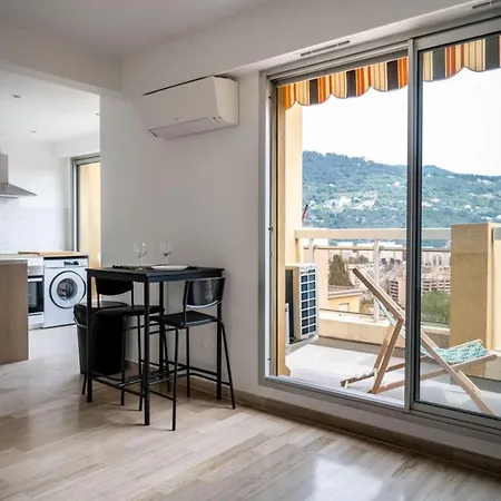 Guestready - Above And Beyond With Views Apartment *