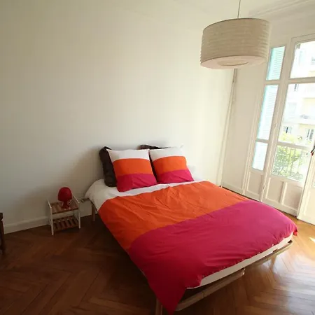 On Promenade Anglais Apartment *