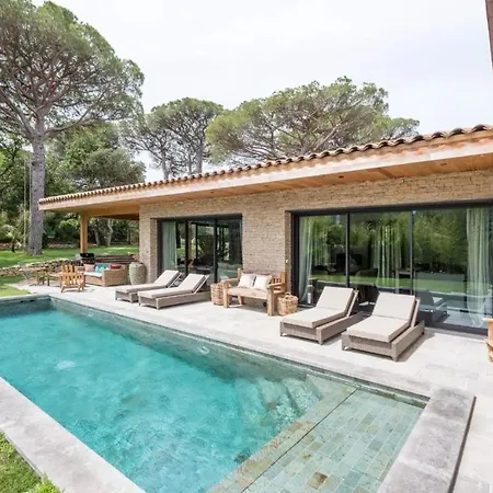 Perfect Terrace And Swimming Pool 14 People Holiday home