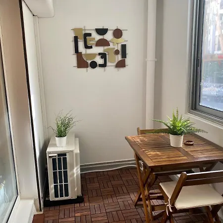 Le Scandinave Cosy Du Carre D'or, A Cote De La Apartment