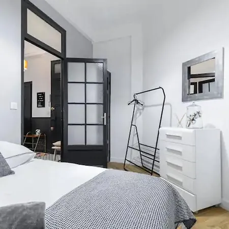 Apartment L9 Rossini Central 5min From Sea Ac & Wifi Nice