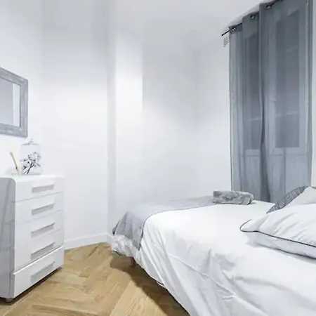 L9 Rossini Central 5min From Sea Ac & Wifi Apartment