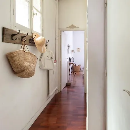 Apartment #41 & Charming 1 Bdr Flat 10mins Walk To *