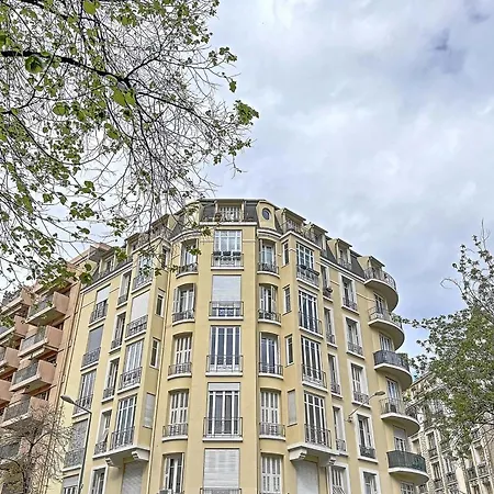 Apartment Beautiful Close To The Sea Nice