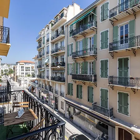 Confort Downtown 2 Bdr Apartment