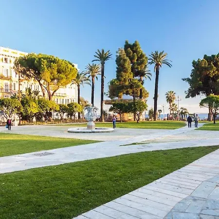 Superbe Climatise - Vieux * Nice