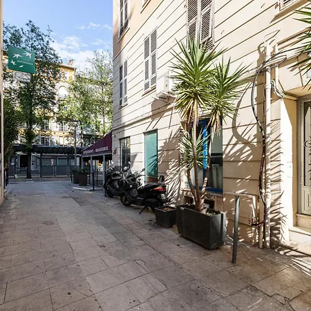 Coeur De La Libe - Ideal Couple & Friends - & Cosy - Tram & Supermarkets -ac -bed Xxl Nice