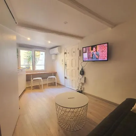 Studette Au Coeur Du Vieux Apartment *
