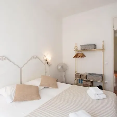 #41 & Charming 1 Bdr Flat 10mins Walk To Apartment *
