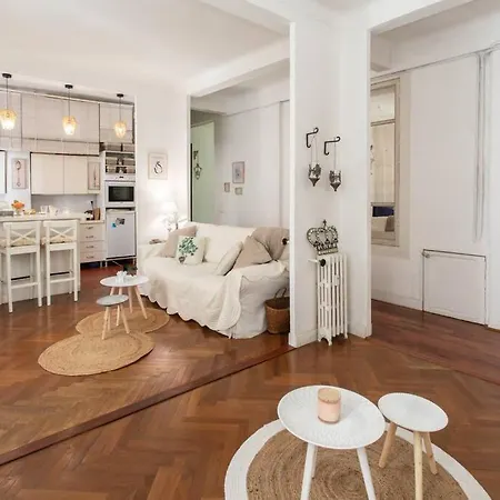 #41 & Charming 1 Bdr Flat 10mins Walk To Apartment