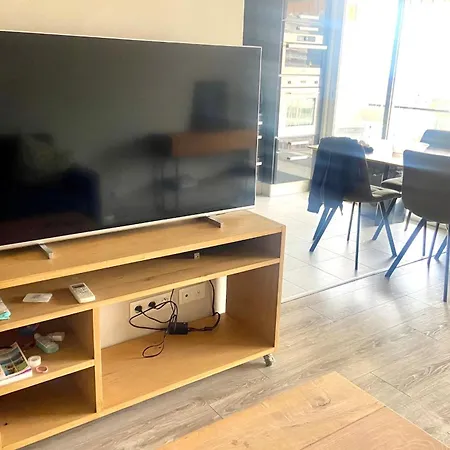 Apartment Bright T3 With Balcony