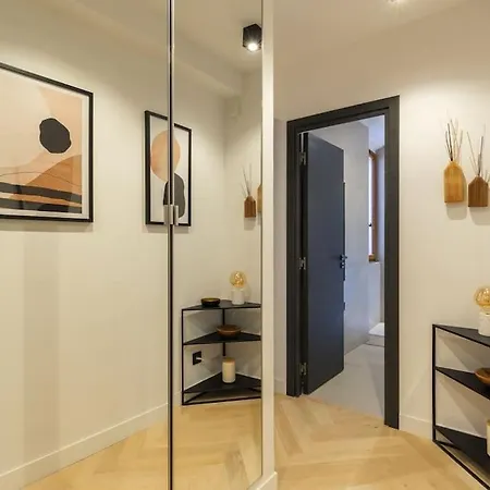 Apartment Charme Et Modernite Au Coeur Du Vieux Nice