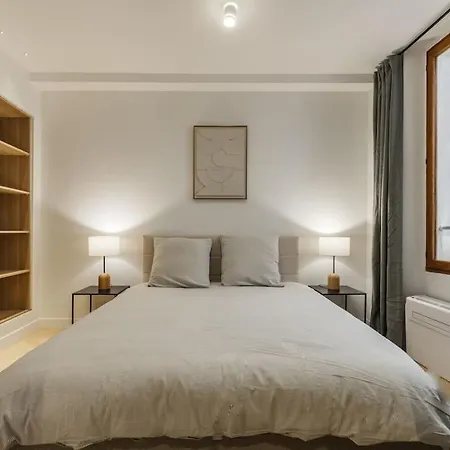 Charme Et Modernite Au Coeur Du Vieux Apartment