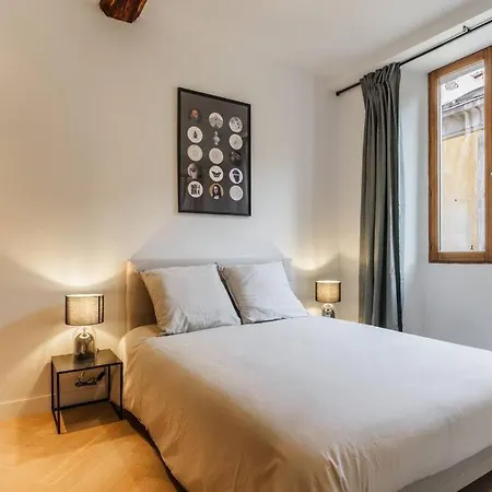 Apartment Charme Et Modernite Au Coeur Du Vieux