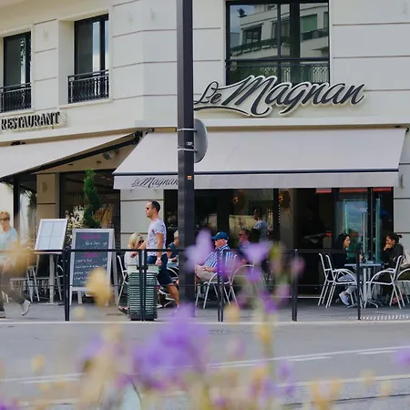 Apartment Promenade Des Anglais Avec Terrasse Et Piscine Nice
