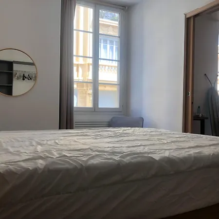 Apartment Place Massena *