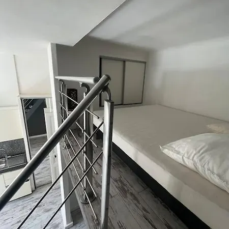 Risso - Studio Proche Garibaldi Apartment *