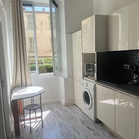 Risso - Studio Proche Garibaldi * Nice