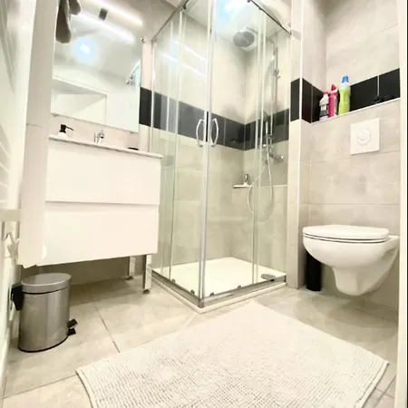 Apartment Cocoon In The Centre Of *