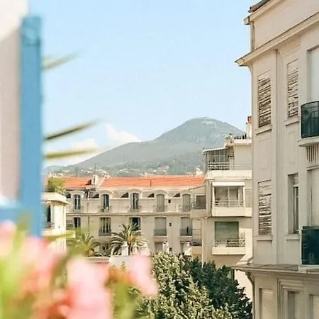 Studio With Large Terrace Sea View 4th Floor Apartment *