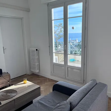 Apartment 2 Bedroom Flat With Sea View And Huge Terrace Nice