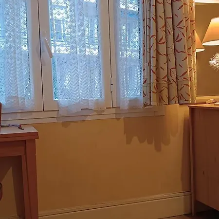 Apartment Smart Ac Apartament Close Sea Downtown Great Nice