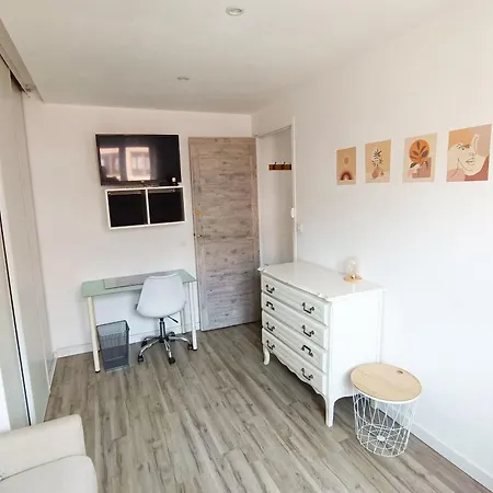 Apartment Spacious In The Heart Of