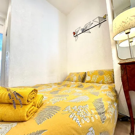 Apartment 10-15 Min To Railway, Beach, Marketplace *